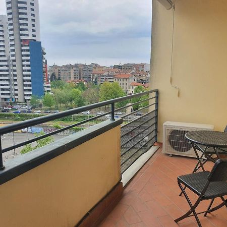 Porta Romana Gold Suite Милано Екстериор снимка